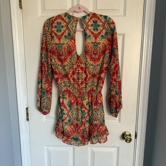 Show Me Your Mumu Boho Paisley Print Ruffle Hem Romper Long Sleeve Keyhole Small - Picture 6 of 9